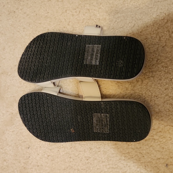 Billabong sandals - Picture 2 of 2
